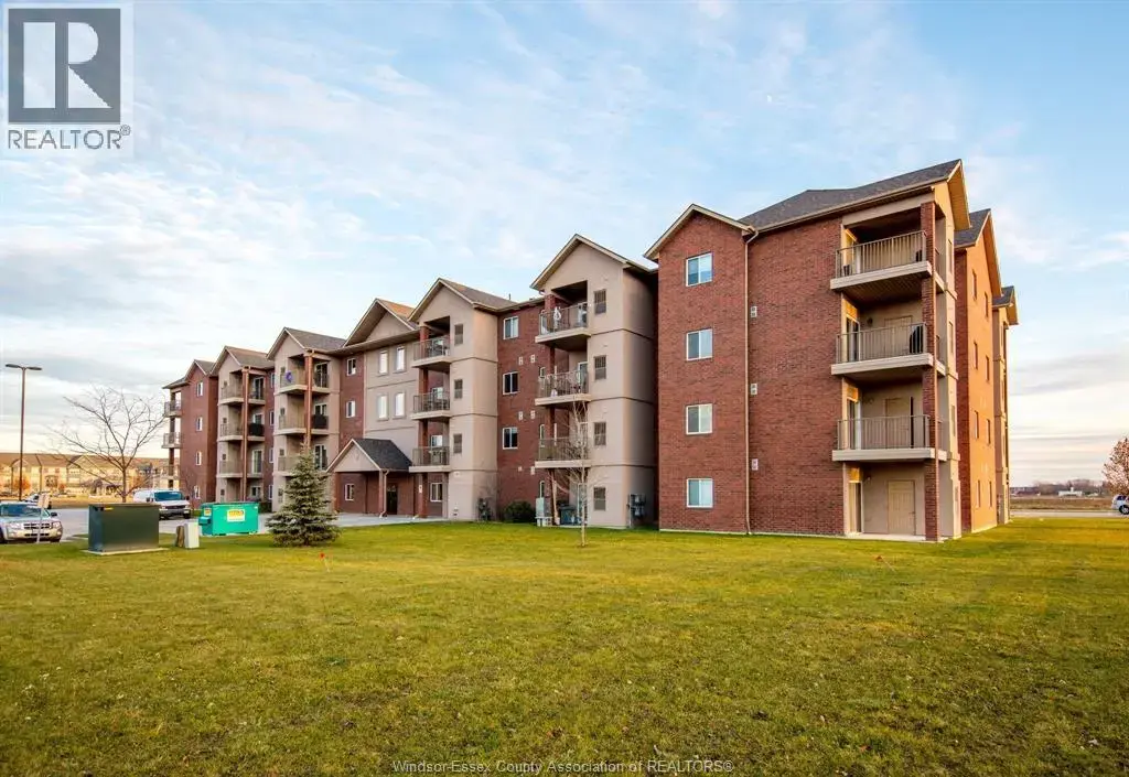 2650 Sandwich West Parkway Unit# 301, LaSalle