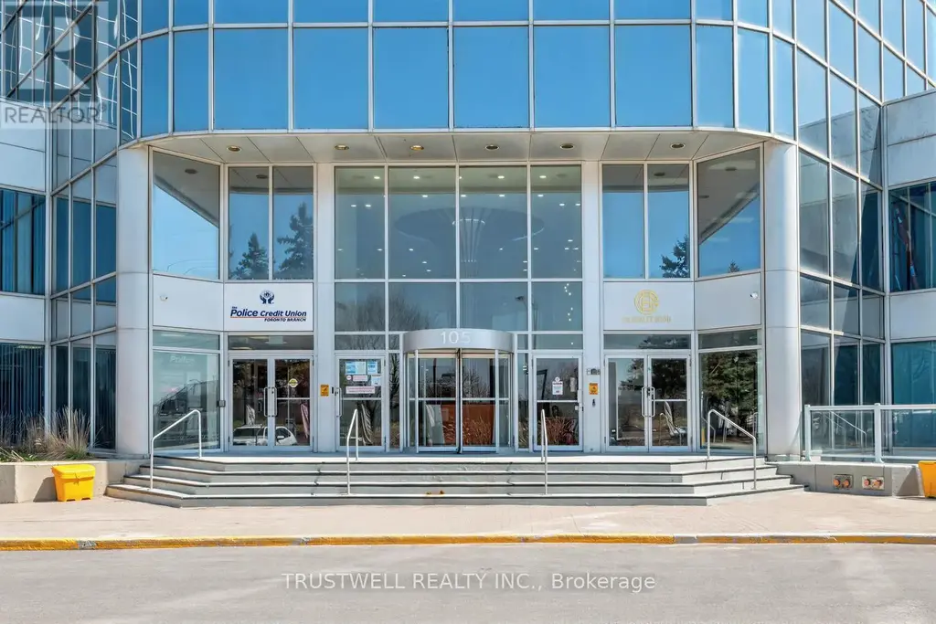 615 - 105 Gordon Baker Road, Toronto (Hillcrest Village)