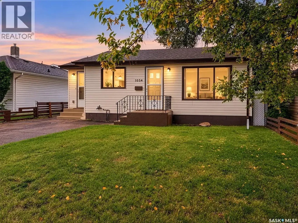 1054 Vaughan Street W, Moose Jaw