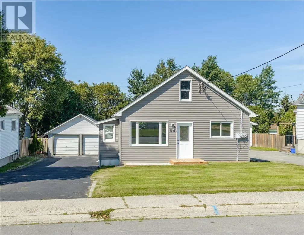 84 Catherine Drive, Garson