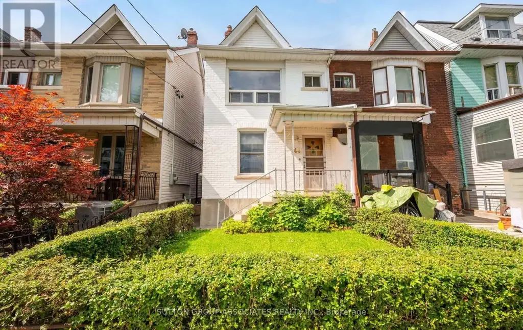 144 Bellwoods Avenue, Toronto (Trinity-Bellwoods)
