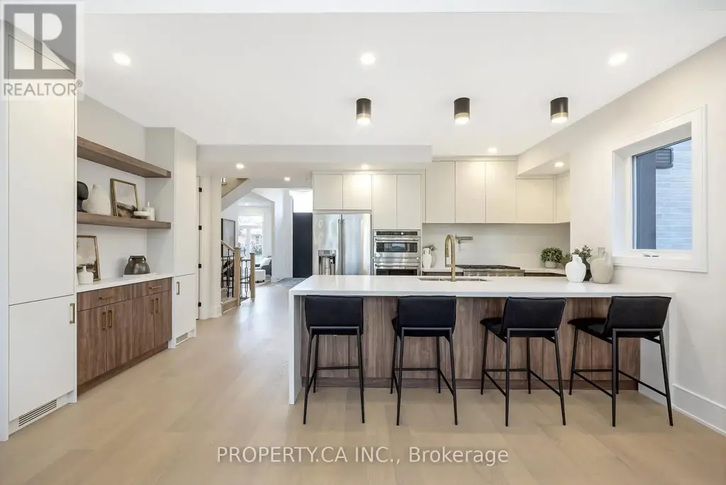 348 Kingsleigh Court, Milton (OM Old Milton)