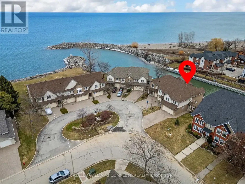 10 - 85 Edgewater Drive, Hamilton (Lakeshore)