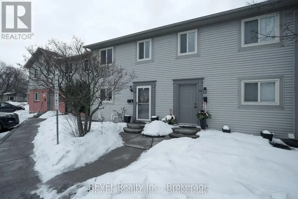 80 - 65 Dorchester Boulevard, St. Catharines (Carlton/Bunting)