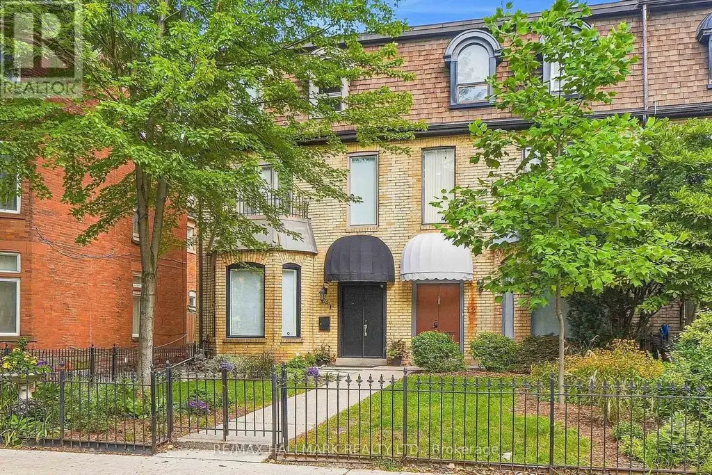 10 Earl Street, Toronto (North St. James Town)