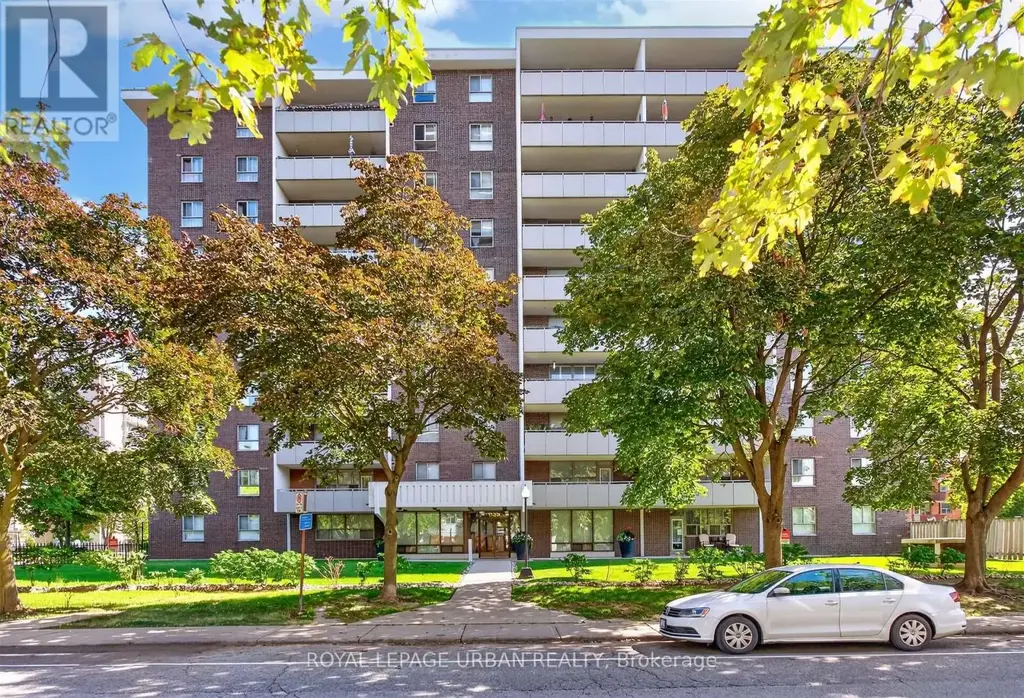 703 - 1135 Logan Avenue, Toronto (Broadview North)