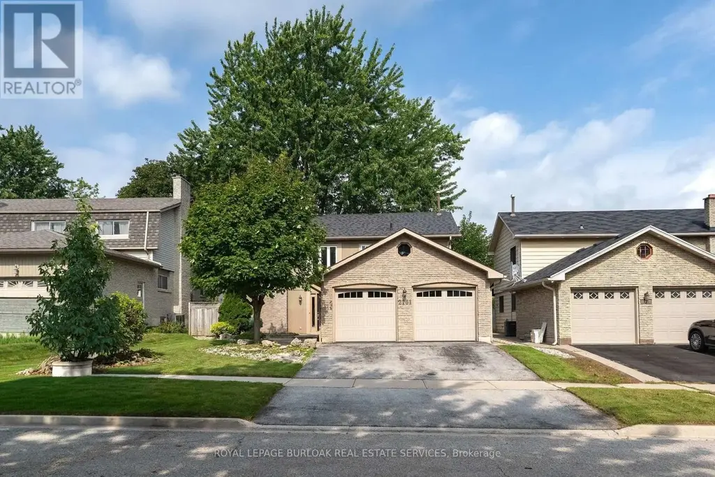 2161 Devlin Drive, Burlington (Brant Hills)