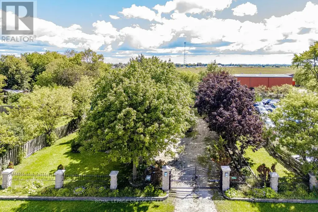 5945 King Street, Caledon