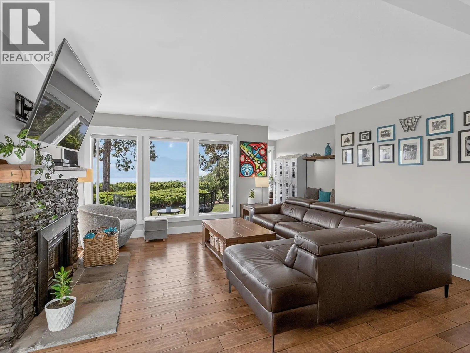 2715 Boucherie Road. West Kelowna, British Columbia