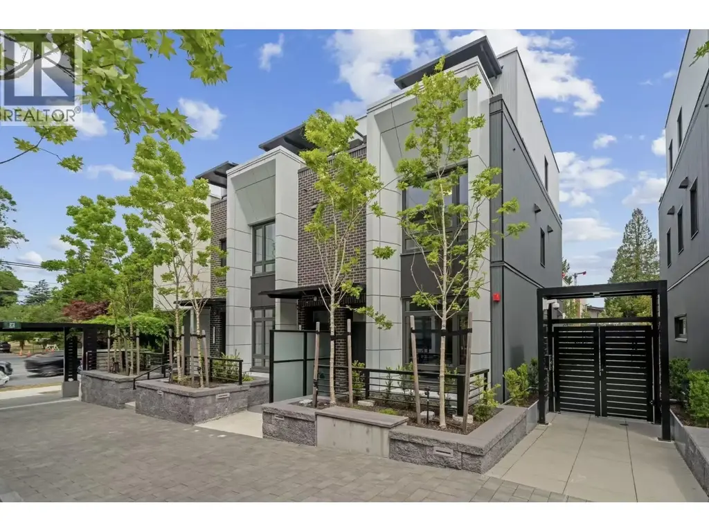 6292 Oak Street, Vancouver