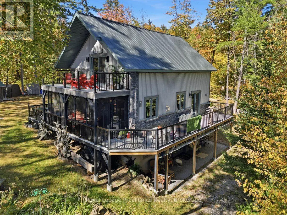 2134 Beach Road, Frontenac (Frontenac North)