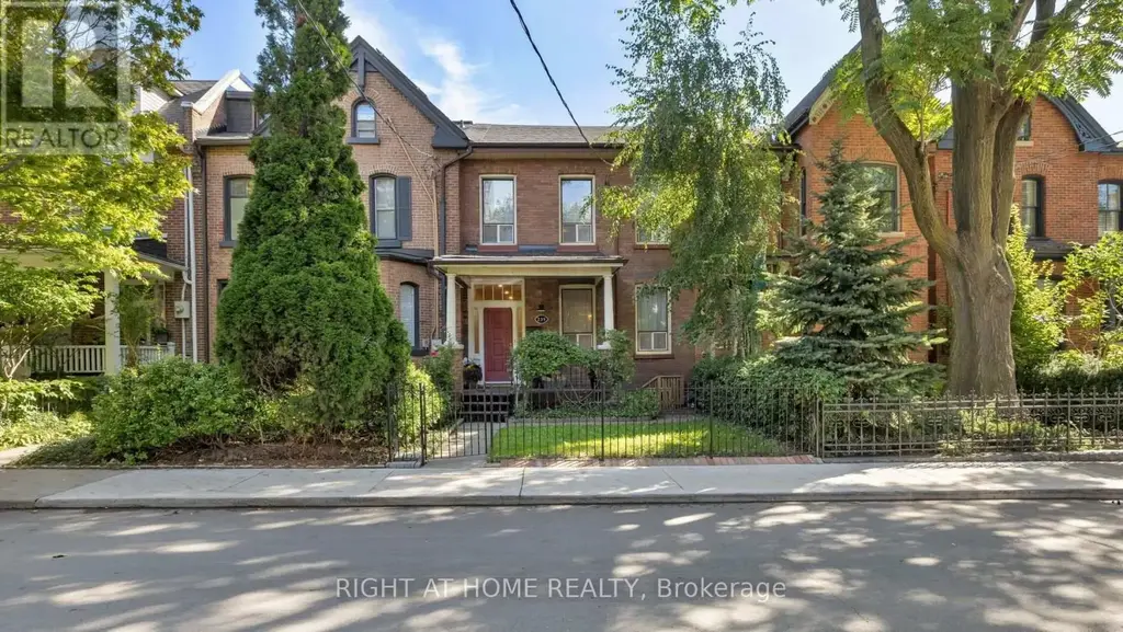 239 Seaton Street, Toronto (Moss Park)