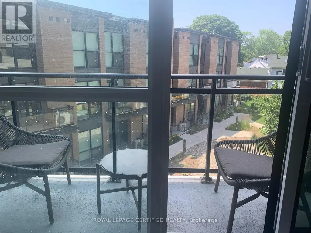 304 - 1 Falaise Road, Toronto (West Hill)