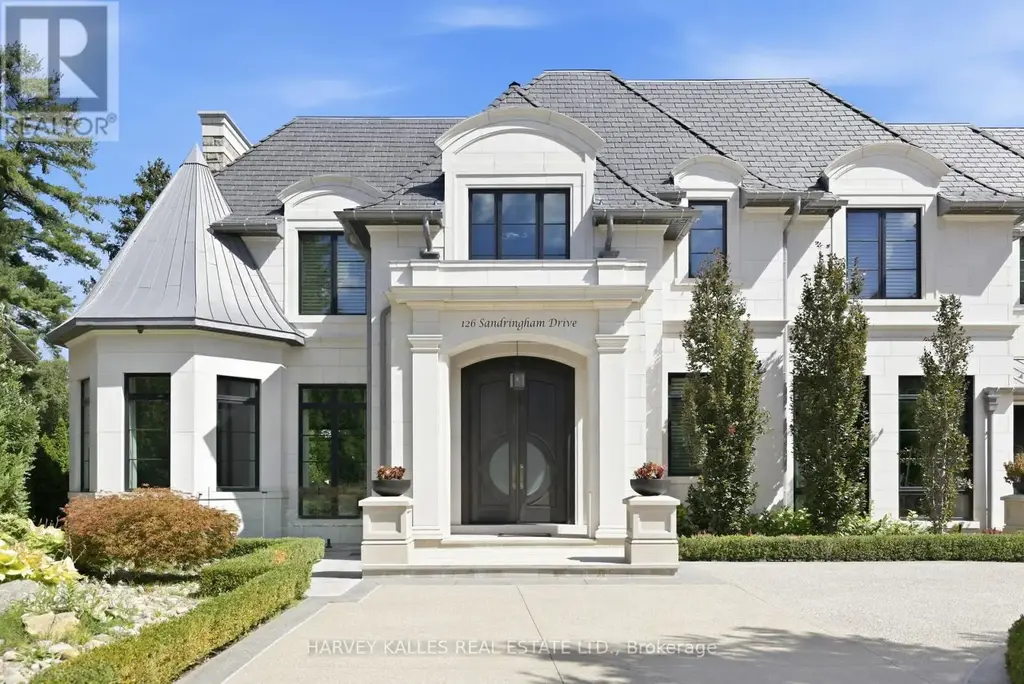 126 Sandringham Drive, Toronto (Lansing-Westgate)