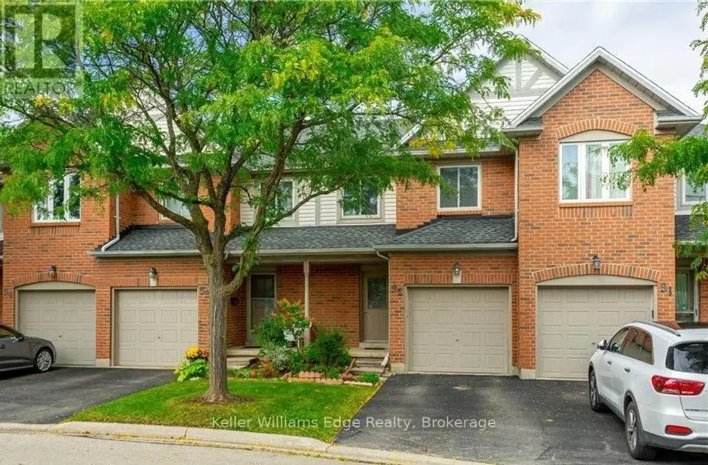 32 - 2920 Headon Forest Drive, Burlington (Headon)