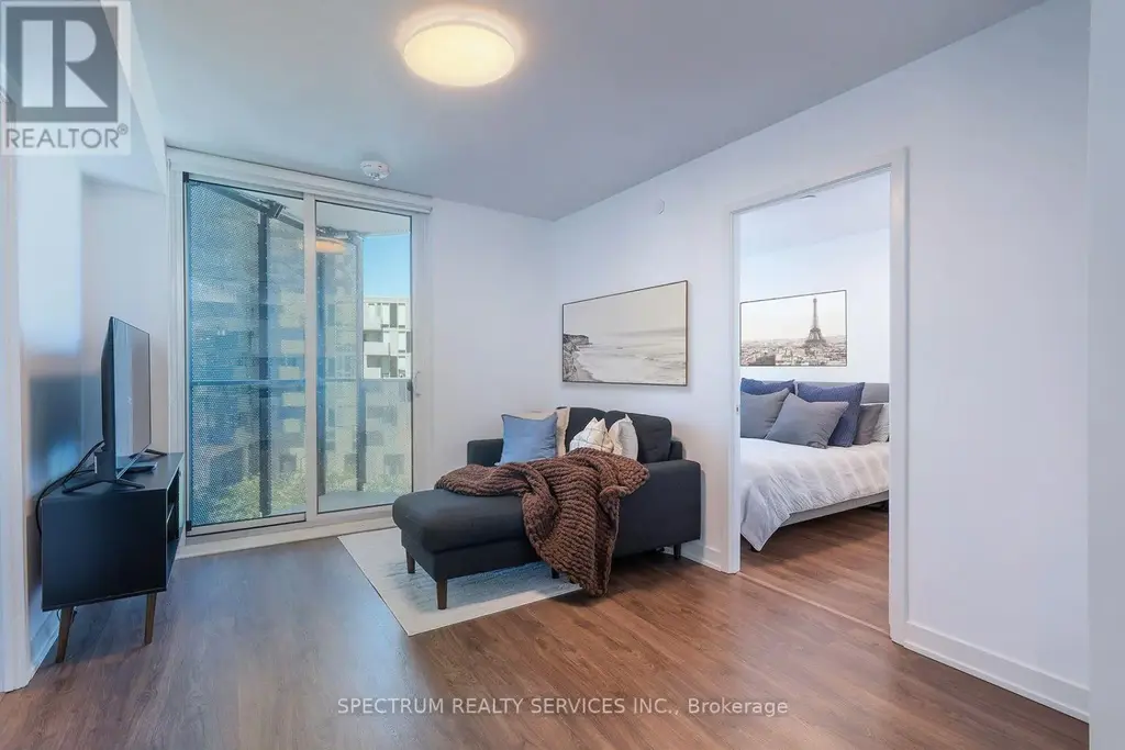 427 - 30 Tretti Way, Toronto (Clanton Park)