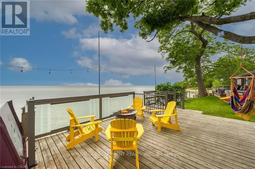 2090 Lakeshore Road, Haldimand