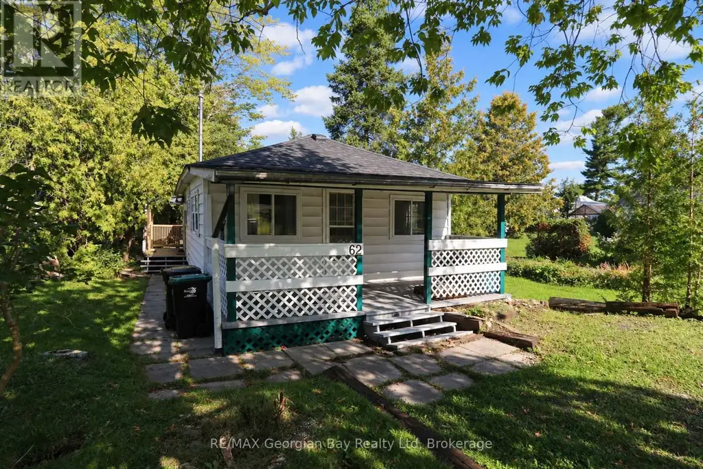 62 King Road, Tay (Waubaushene)