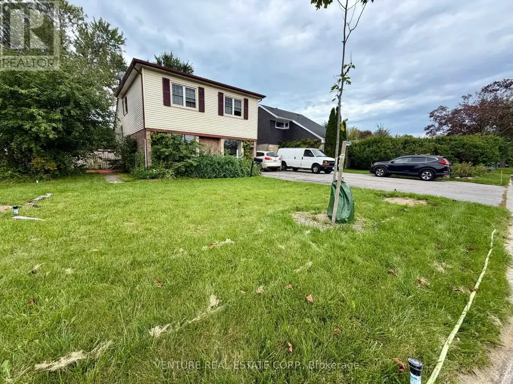 1329 Belair Crescent, Oshawa (Eastdale)