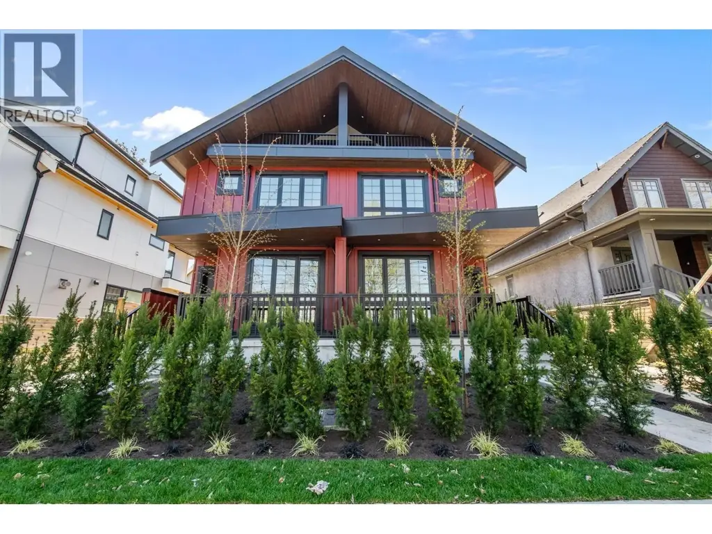 2 1166 E 26th Avenue, Vancouver