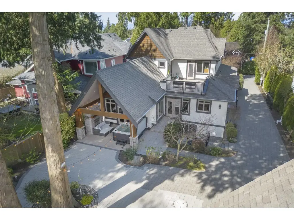 12576 26a Avenue, Surrey