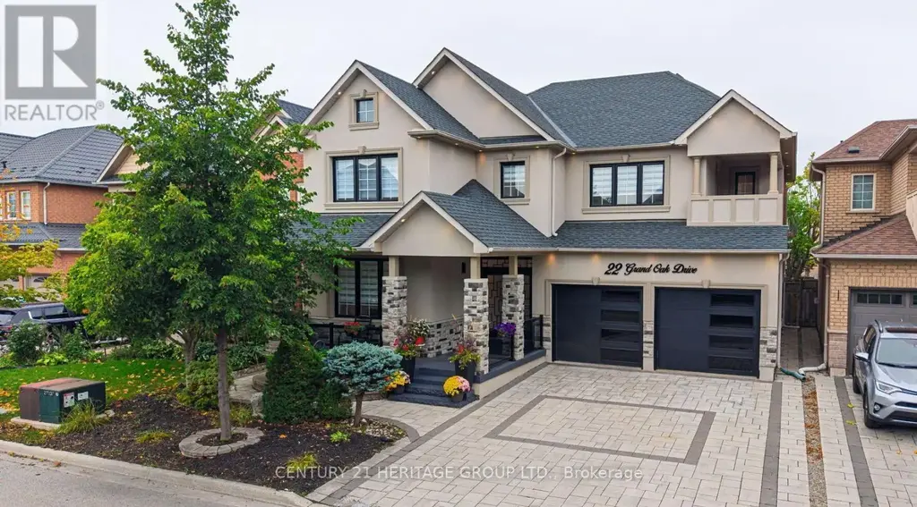 22 Grand Oak Drive, Richmond Hill (Oak Ridges)