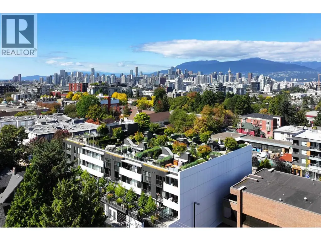 411 2520 Guelph Street, Vancouver
