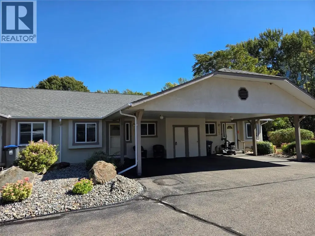 815 11th Avenue Unit# 16, Keremeos