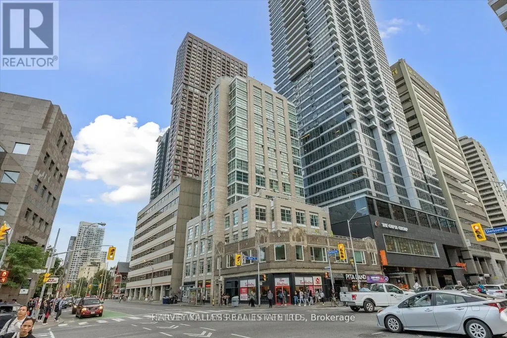 Ph03 - 409 Bloor Street W, Toronto (Rosedale-Moore Park)