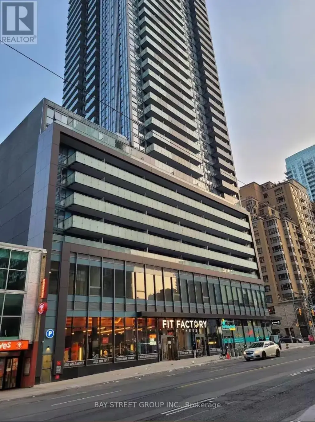C207 - 161 Eglinton Avenue E, Toronto (Mount Pleasant West)