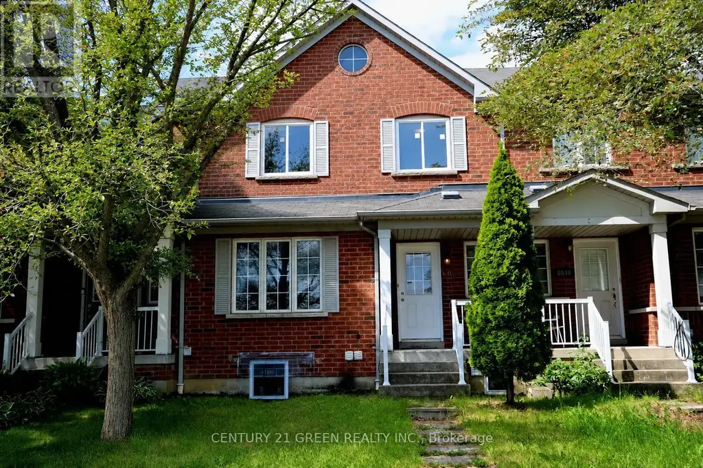 6038 Silken Laumann Way, Mississauga (East Credit)