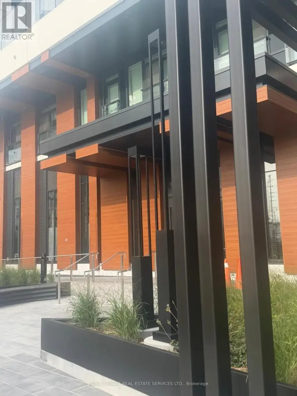 1307 - 5 Meadowvale Road, Vaughan (Vaughan Corporate Centre)