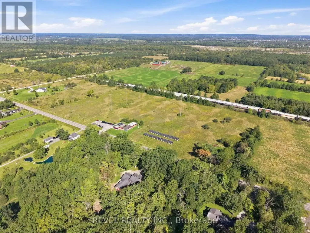 860 Forks Road W, Welland (Broadway)
