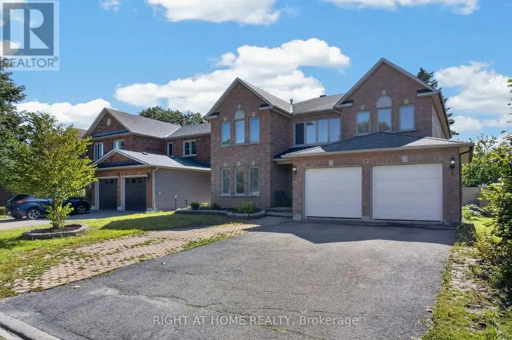 12 Baslaw Drive, Ottawa