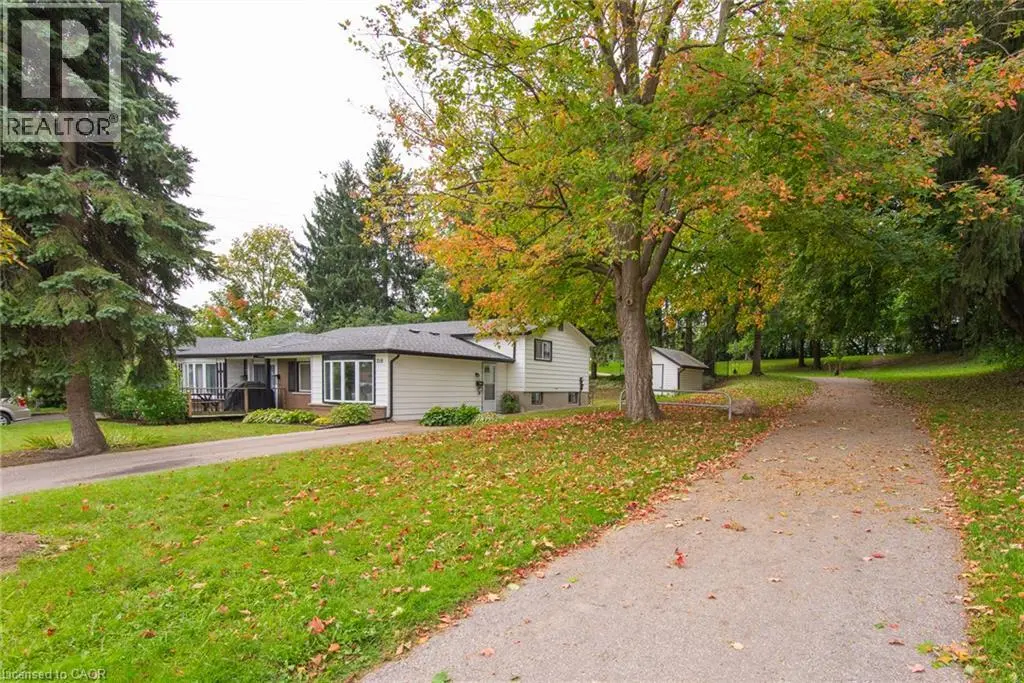 218 Pinedale Drive, Kitchener