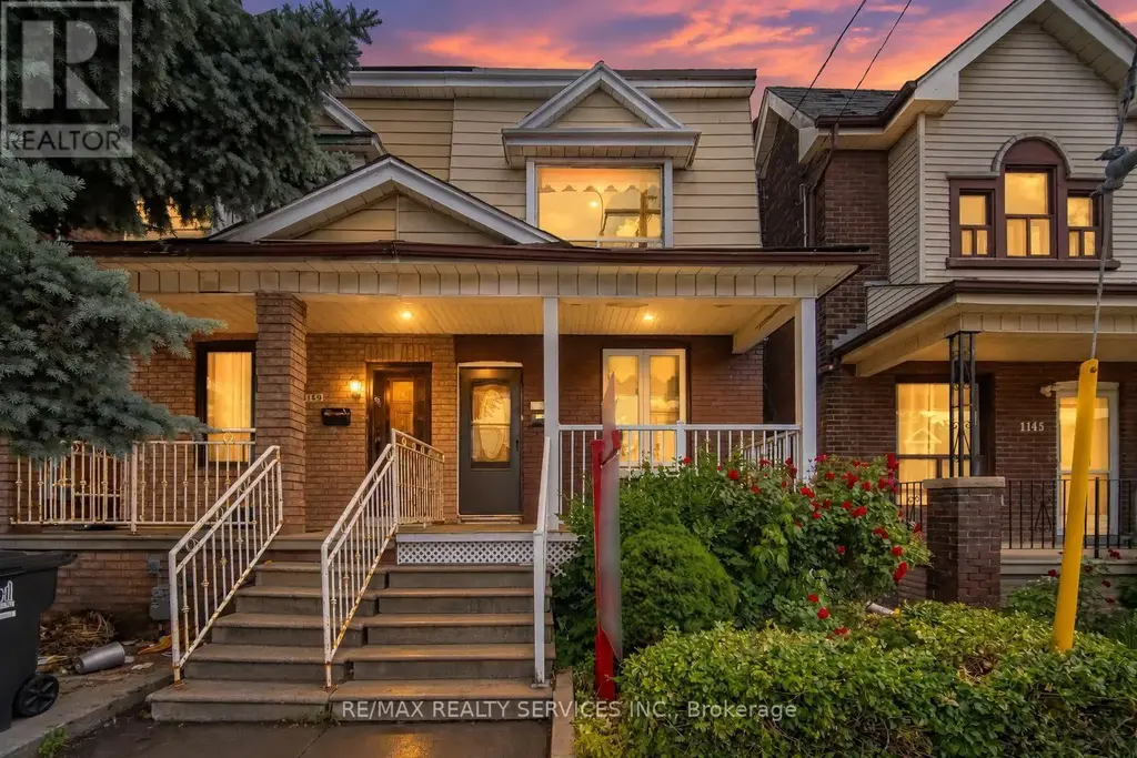 1147 Dufferin Street, Toronto (Dovercourt-Wallace Emerson-Junction)