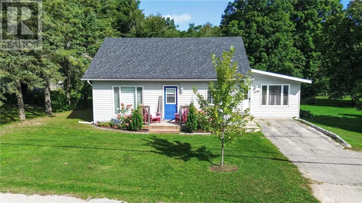 6198 King Street, Mindemoya, Manitoulin Island
