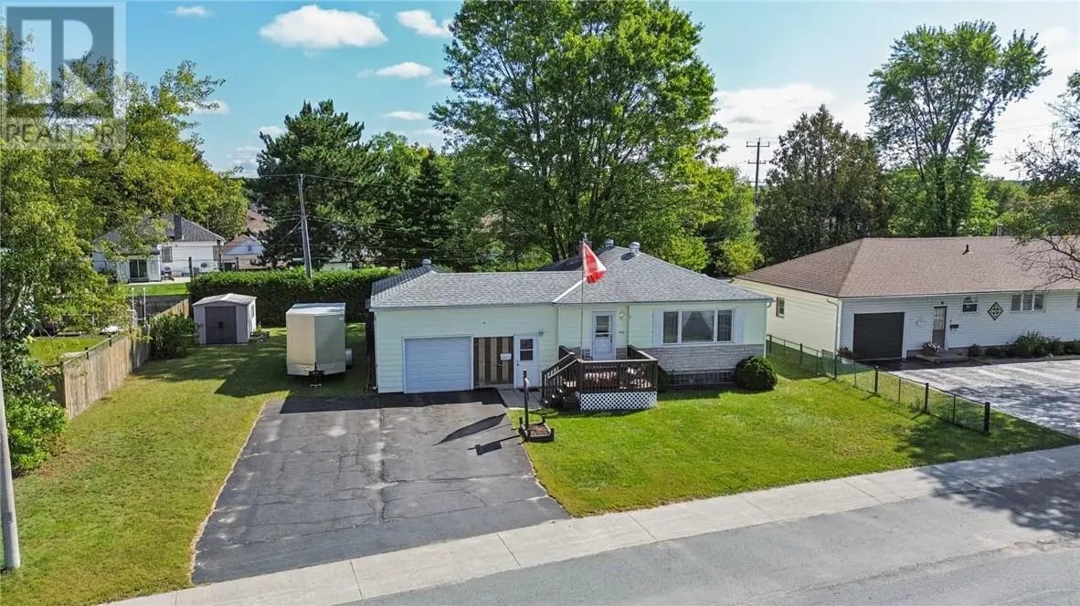 380 Avery Drive, Espanola