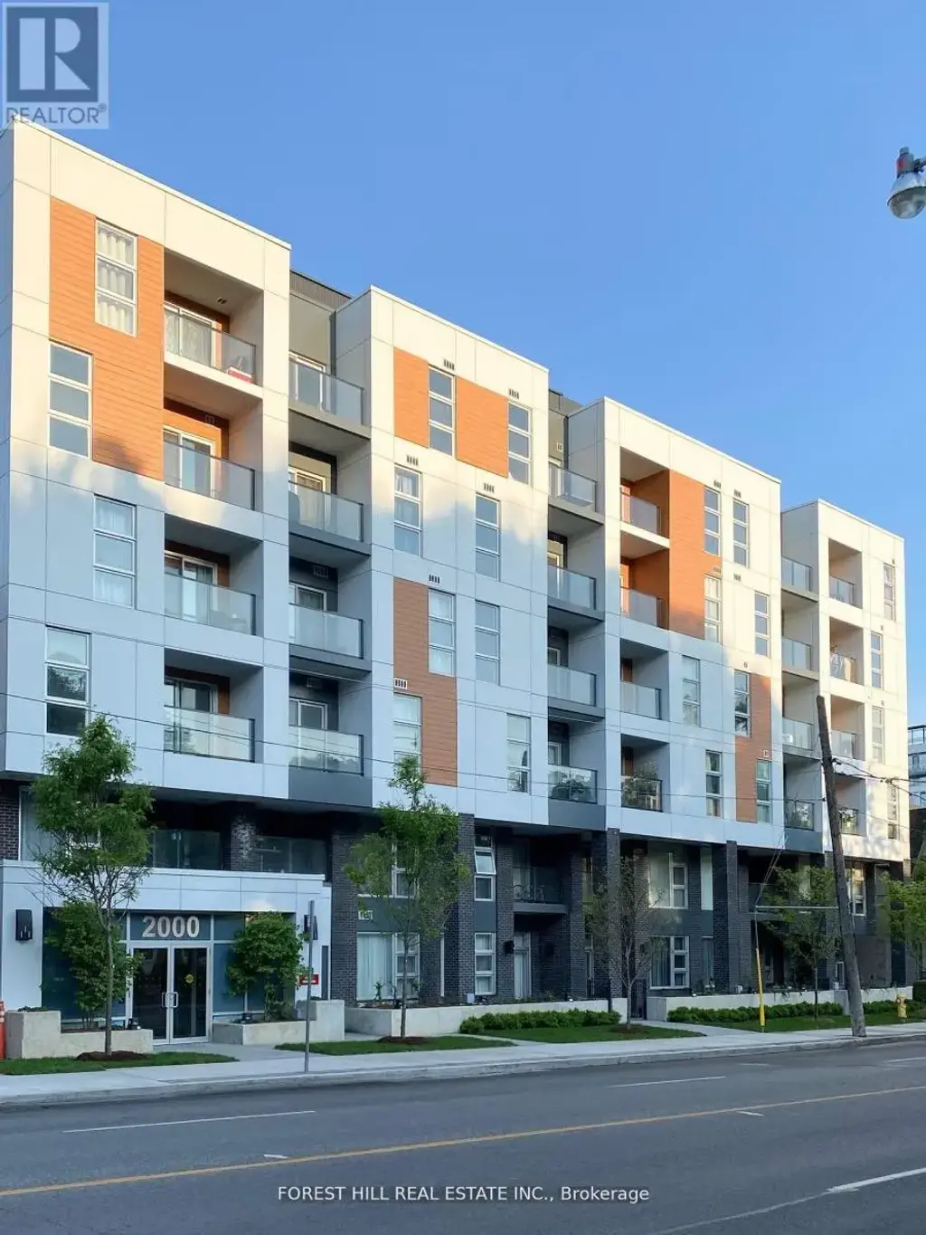606 - 2000 Bathurst Street, Toronto (Humewood-Cedarvale)