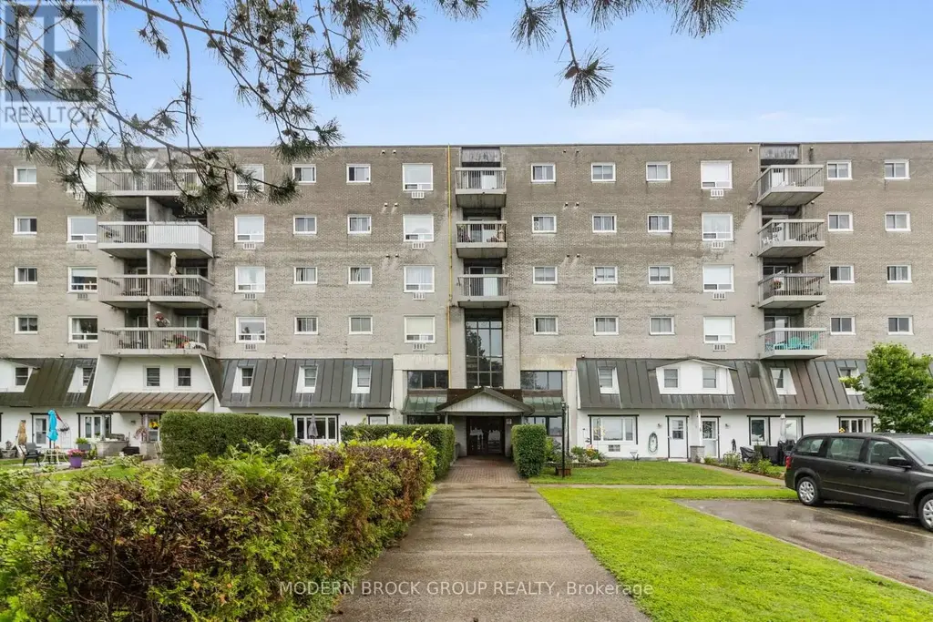 608 - 235 Water Street, Prescott