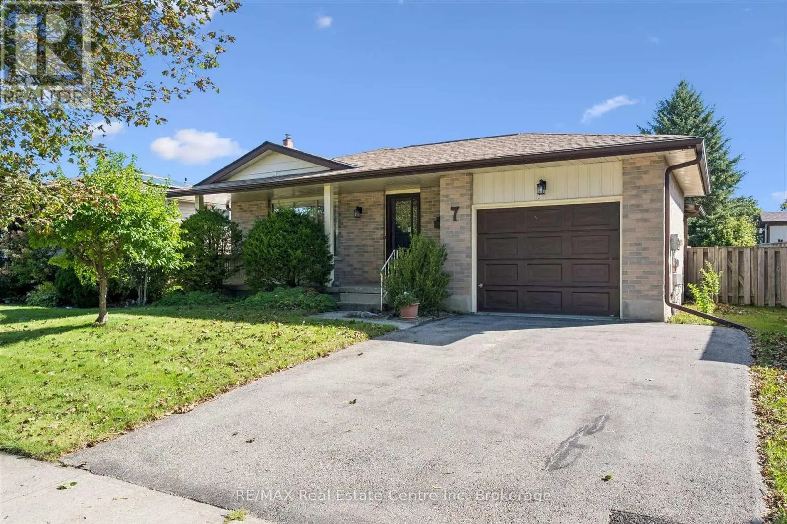 7 Countryside Crescent, Kitchener
