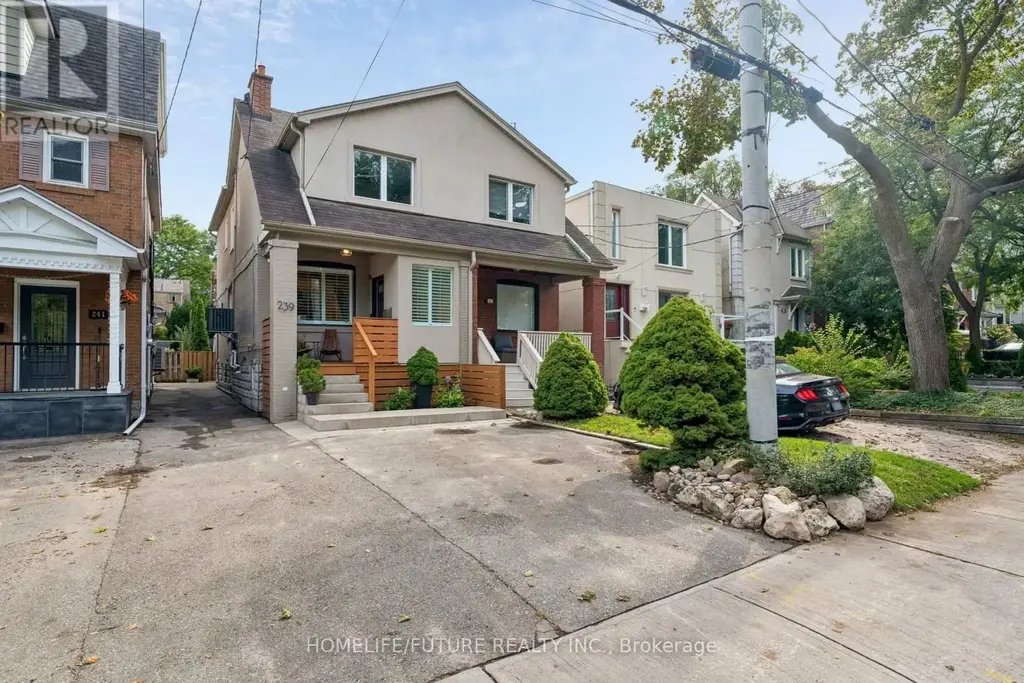 239 Broadway Avenue, Toronto (Mount Pleasant East)
