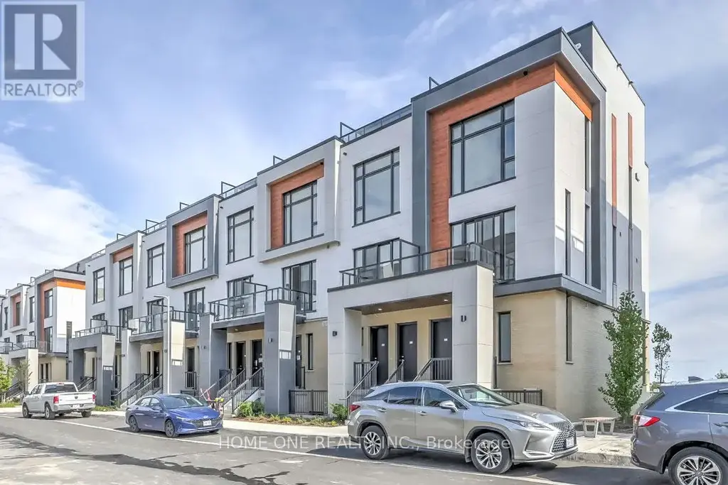 503 - 9 Steckeley House Lane, Richmond Hill