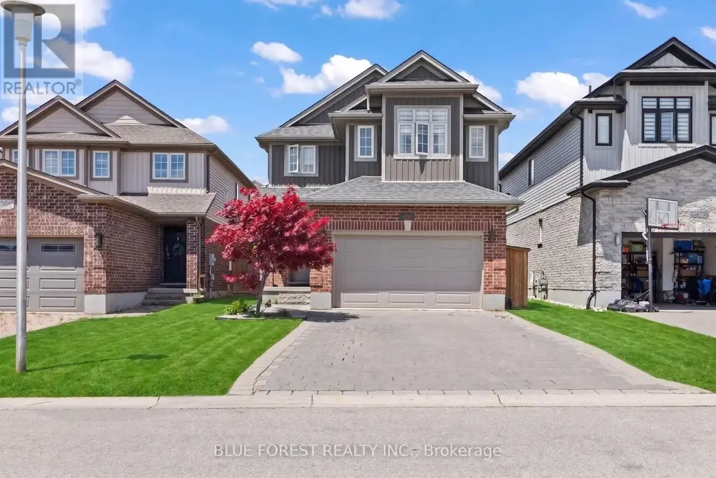 3293 Casson Way, London South (South W)