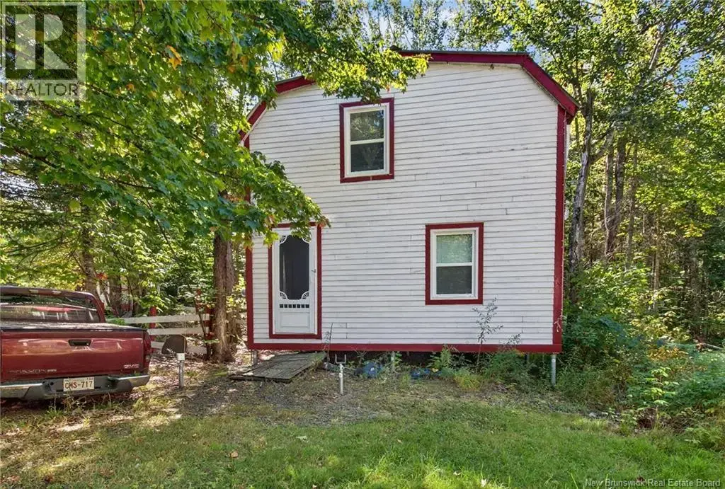 255 Niagara Road, Pine Glen