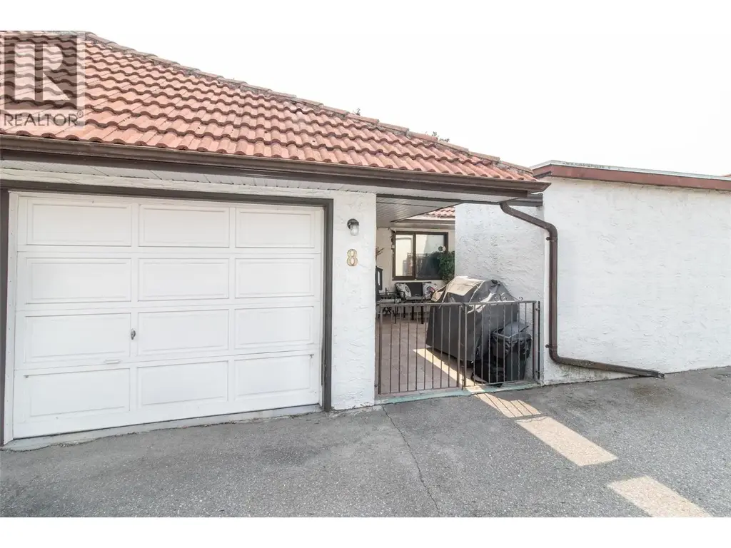 363 Gerstmar Road Unit# 8, Kelowna