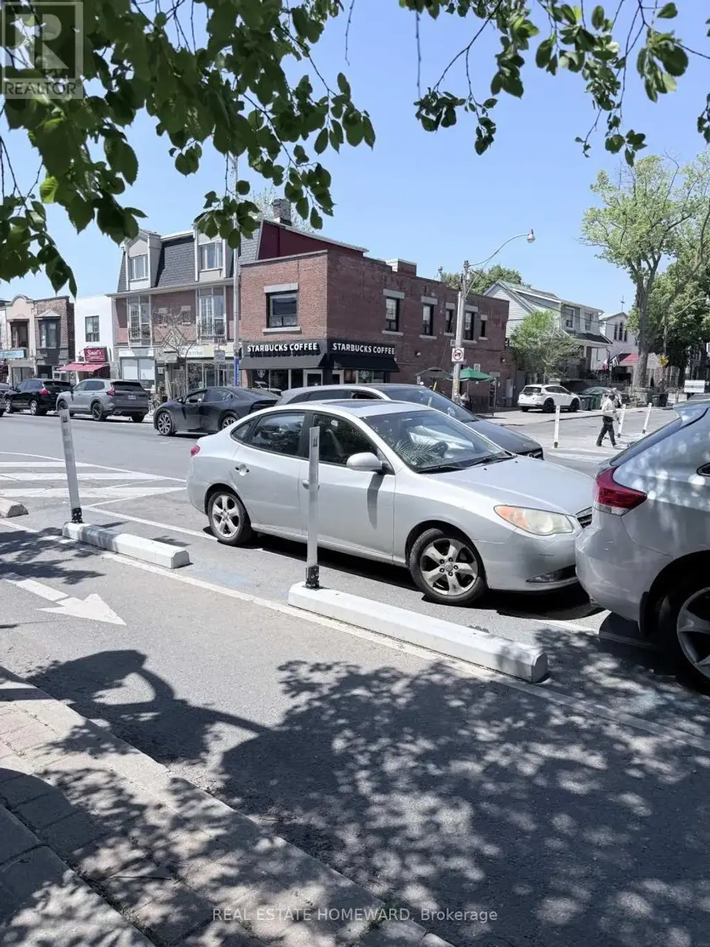 Apt 2 - 611 Danforth Avenue, Toronto (North Riverdale)