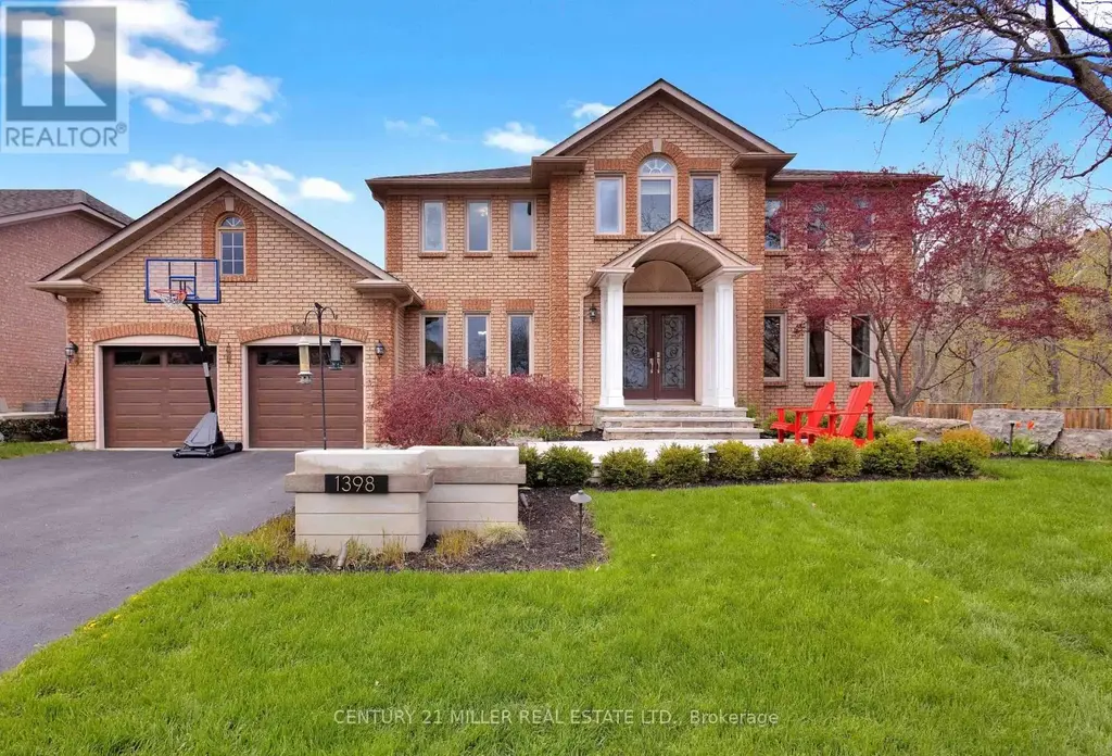 1398 Winterberry Drive, Burlington (Tyandaga)