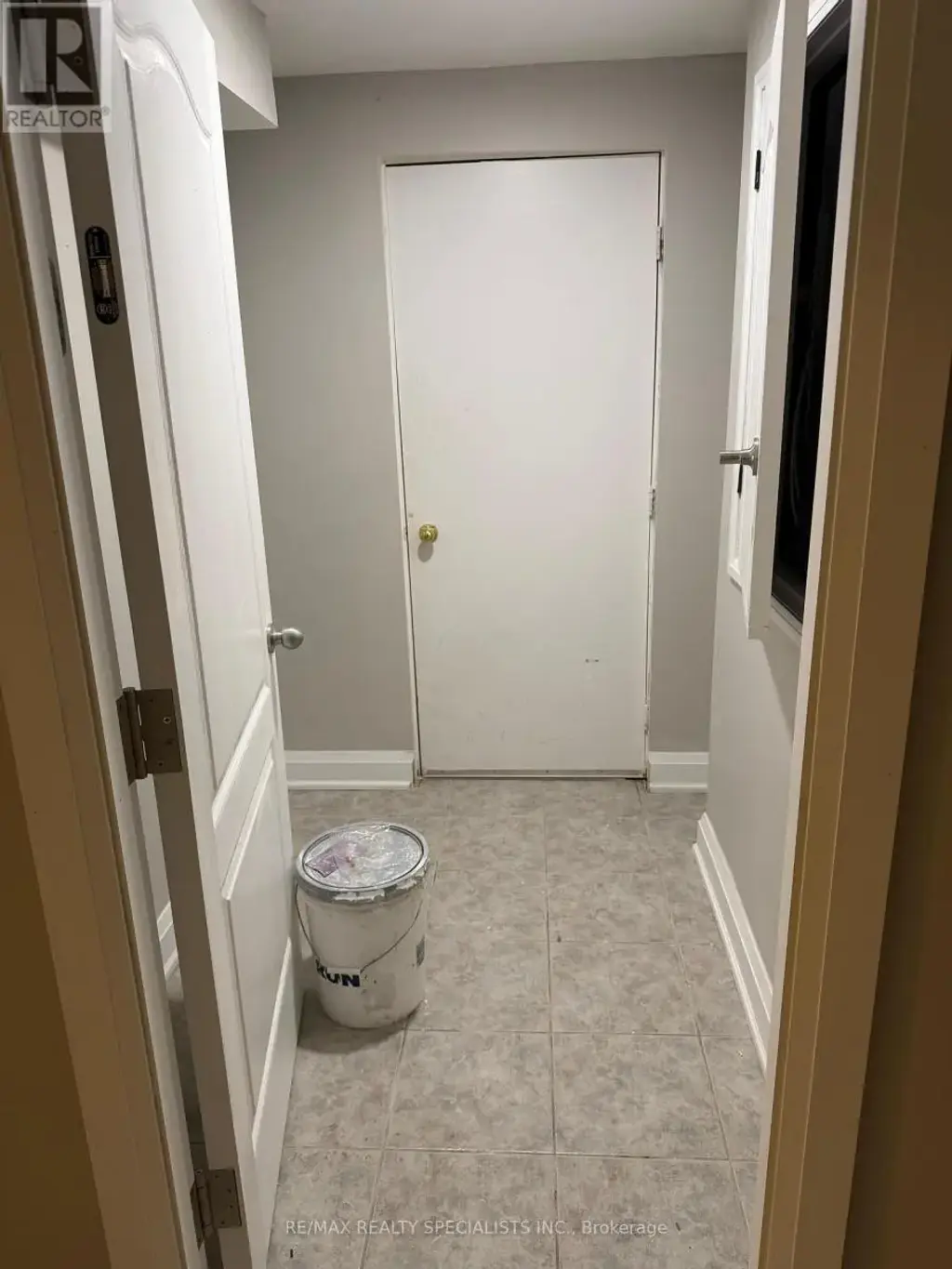 19 Mannel (basement) Crescent, Brampton (Bram West)