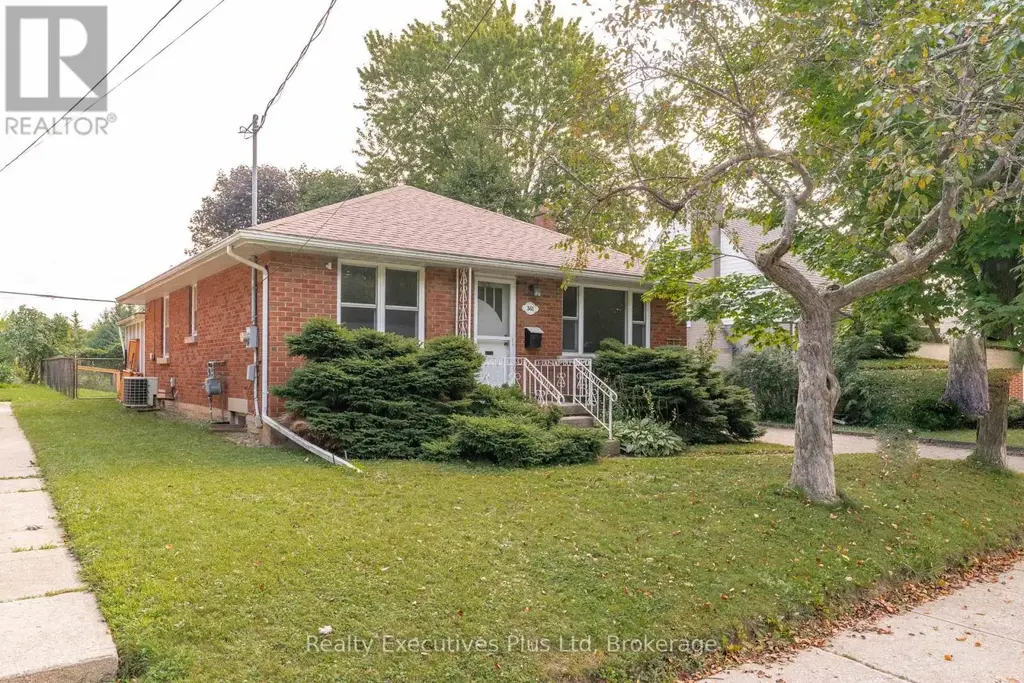 361 Metcalfe Street, Guelph (Riverside Park)
